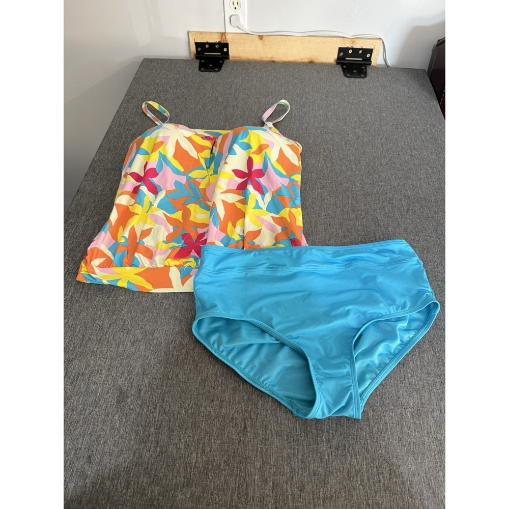 Lands End Multi Bold Floral Tankini 14 Underwire Bra Adj Straps And Blue Bottoms